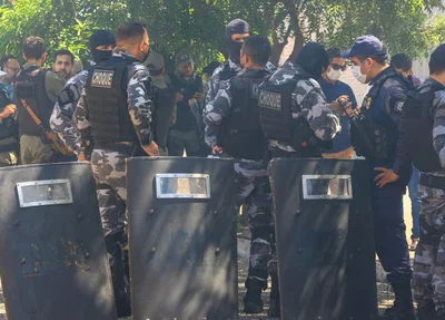 Polícia Militar no local da reintegração de posse
