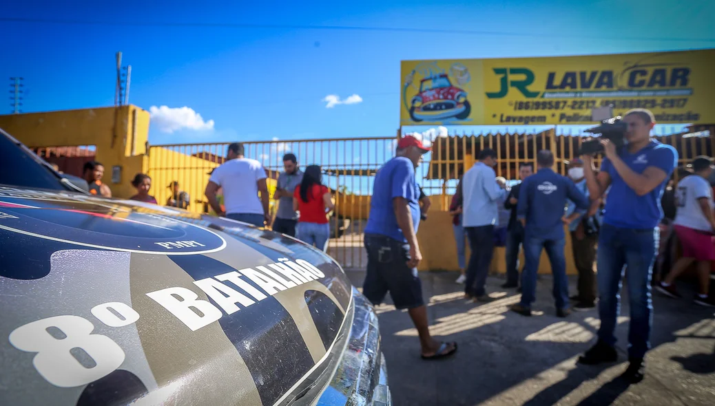 Populares acionaram a Polícia Militar