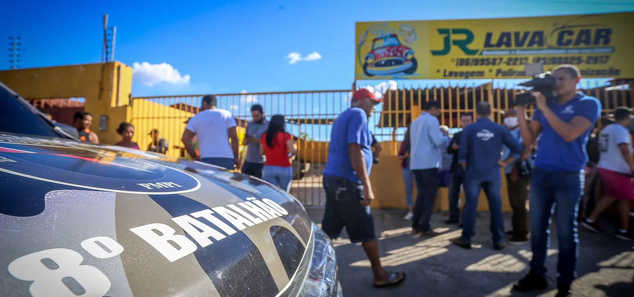 Populares acionaram a Polícia Militar
