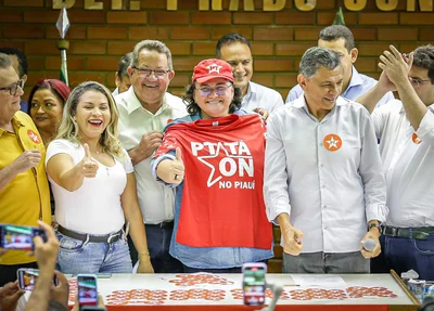 Prefeita Jôve Oliveira se filia ao PT