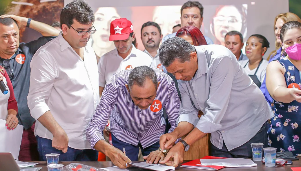 Prefeito Israel da Mata se filia ao PT