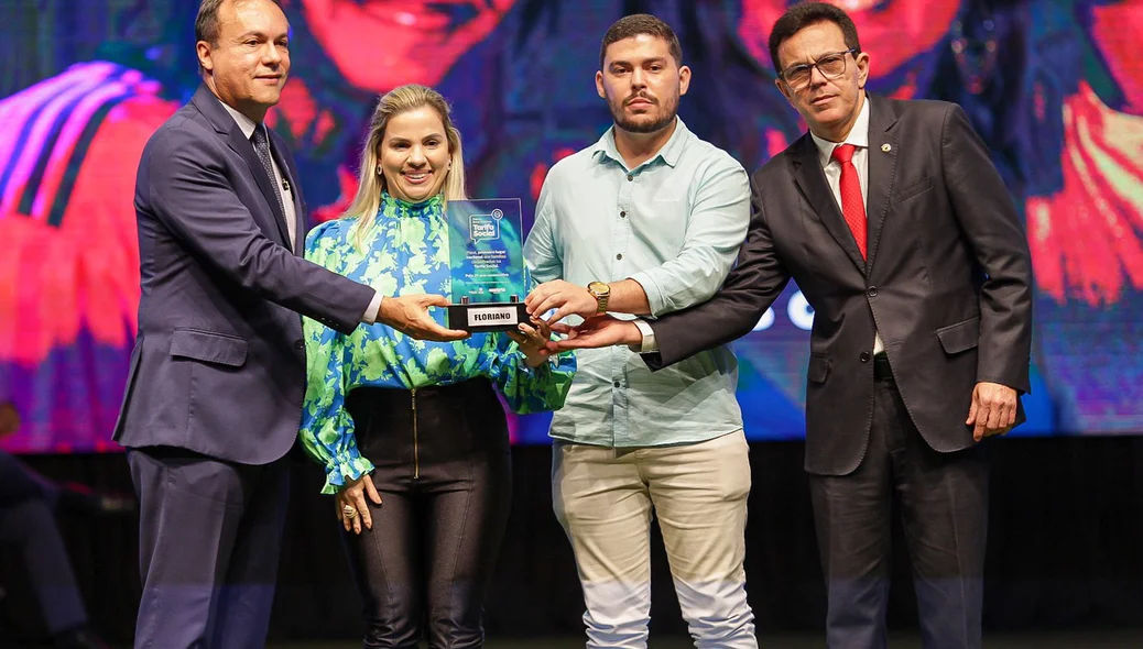 Premiação para a Cidade de Floriano