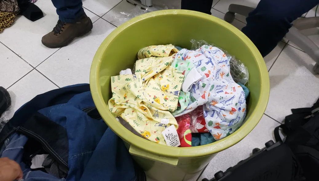 Roupas que foram furtadas dentro de veículos