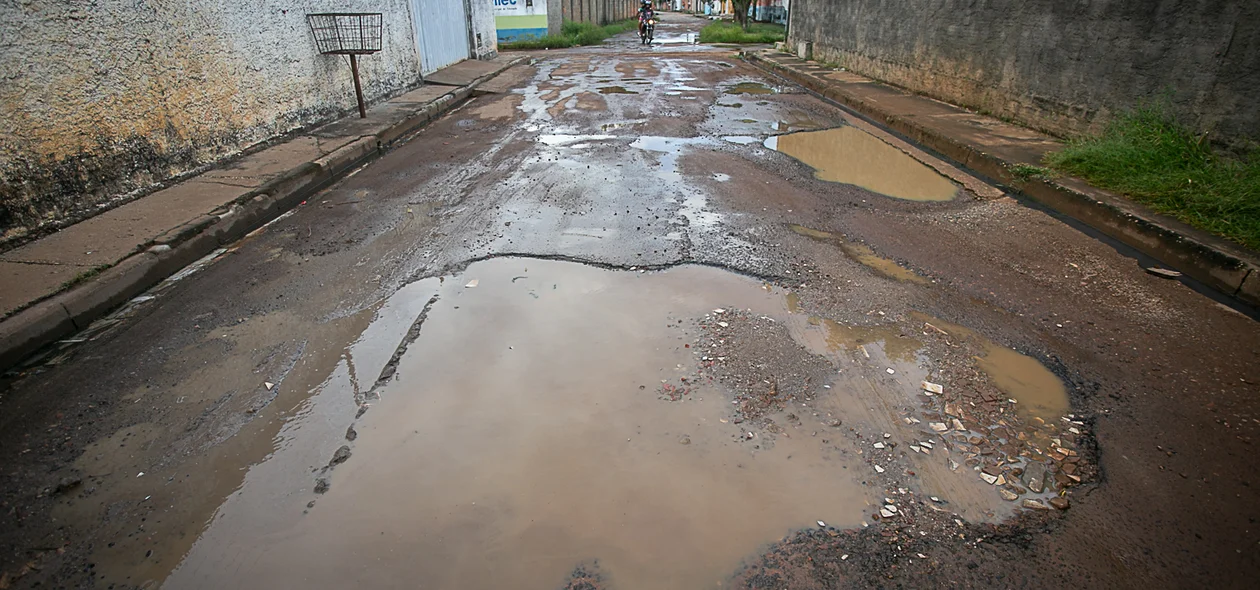Rua Washington Cruz  Bairro comprida