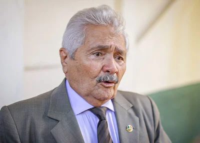 Senador Elmano Férrer