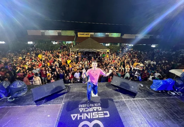 Show do cantor Cesinha Garcia