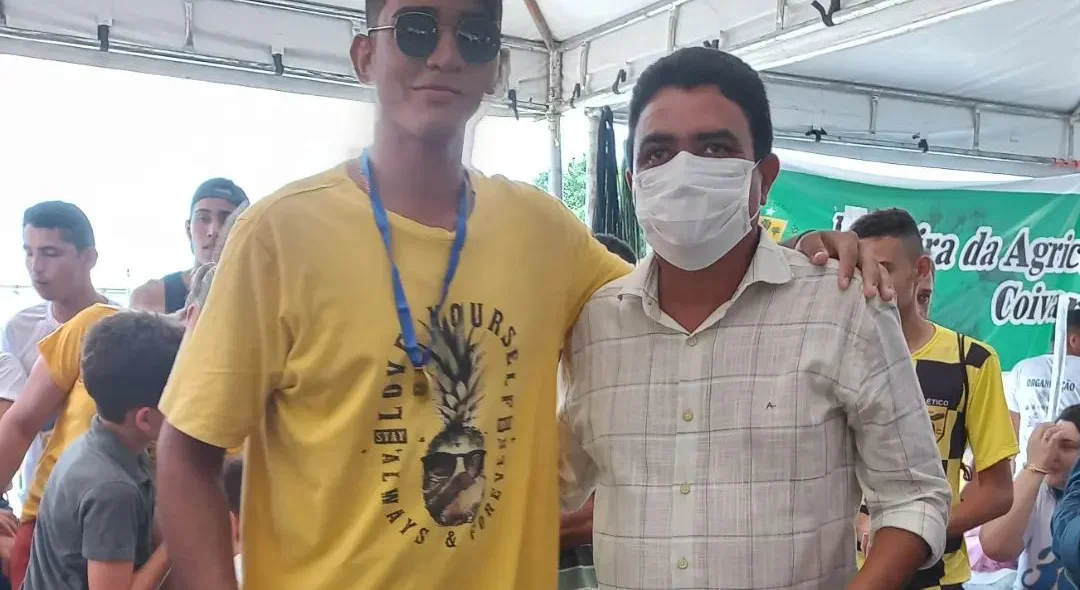 Solenidade em Coivaras