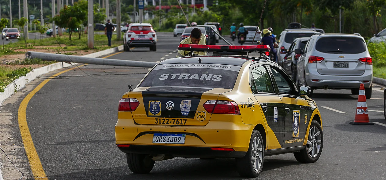 Strans esta no local