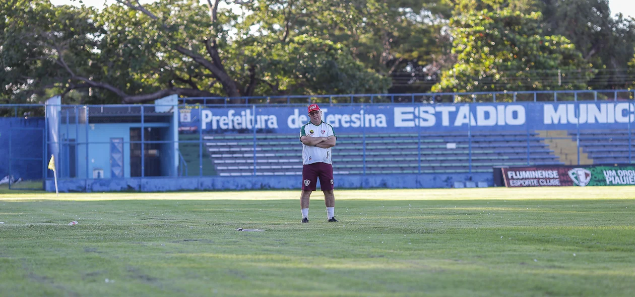 Técnico Marcelo Vila