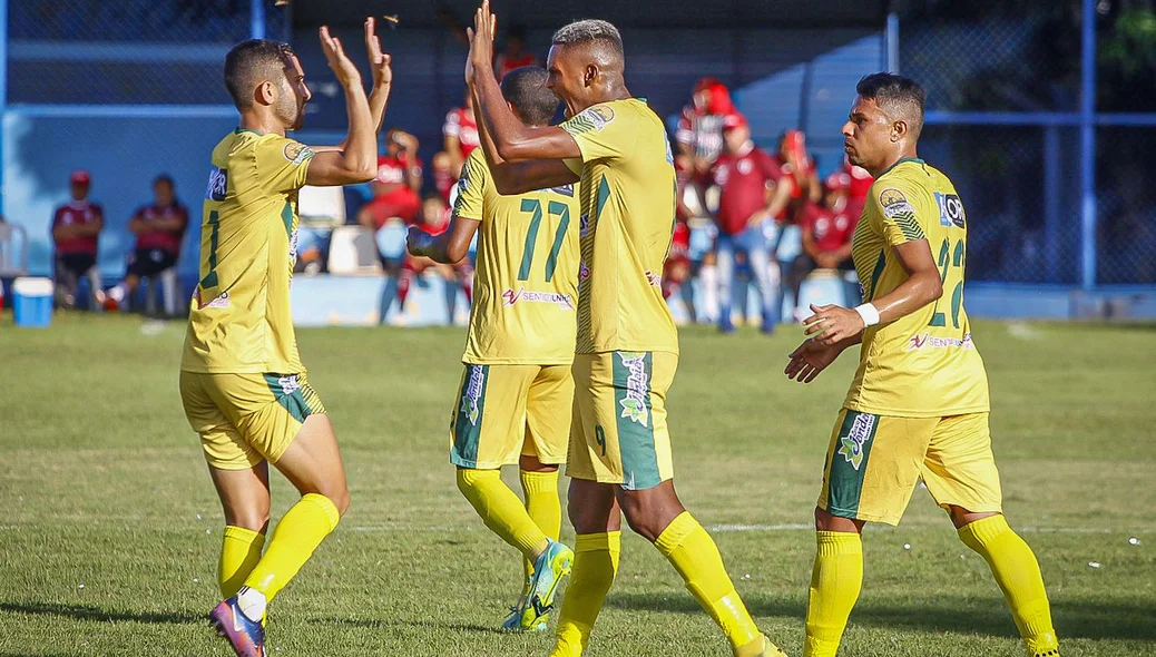 Time do Pacajus vibra com o gol