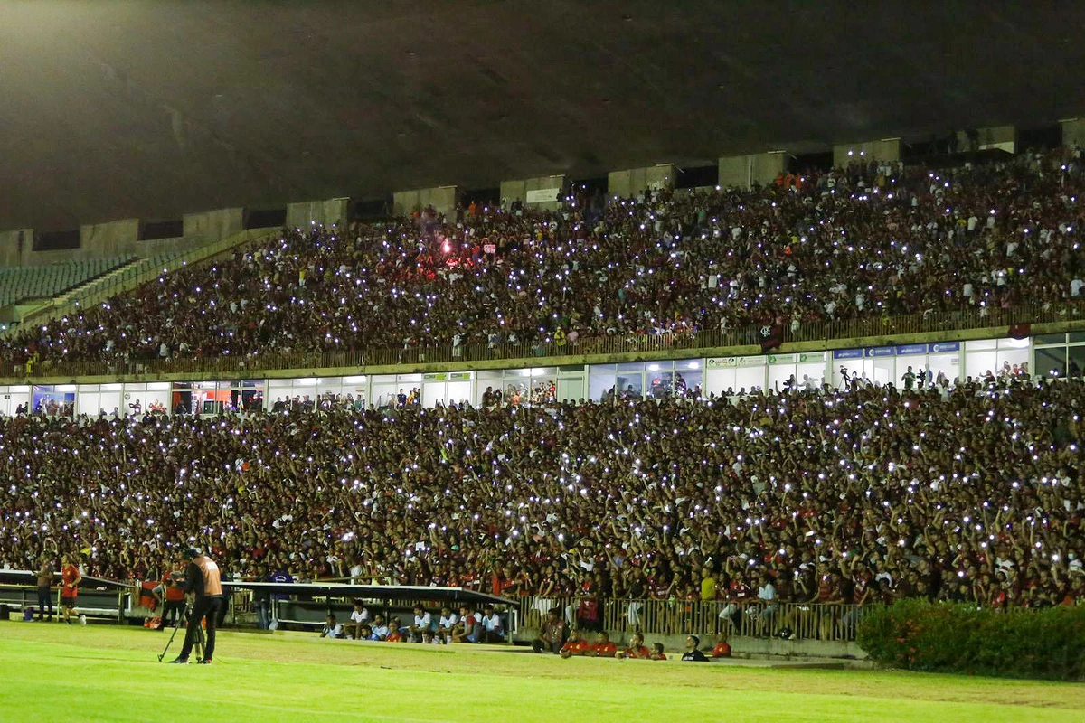 Torcida do Flamengo no Albertão