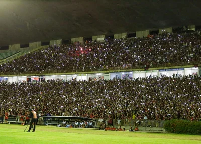 Torcida do Flamengo no Albertão
