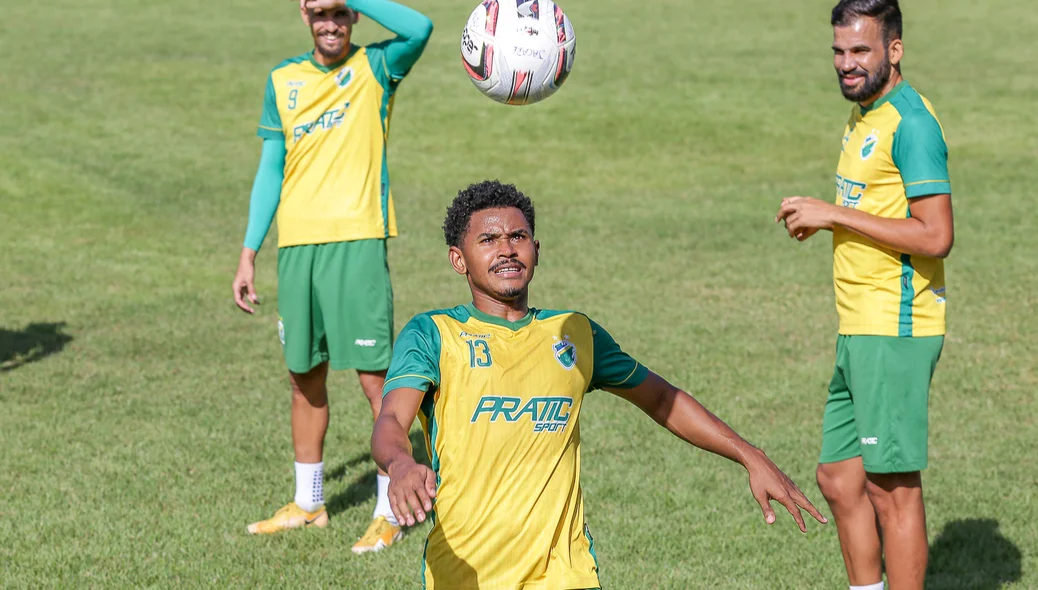 Treino do Altos antes da partida
