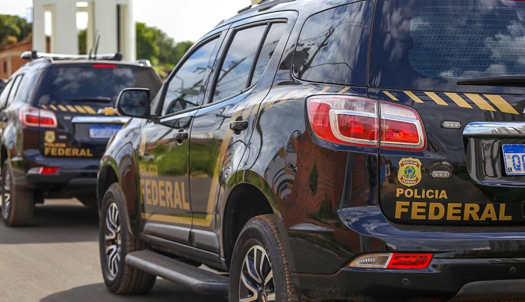 Viaturas da Polícia Federal