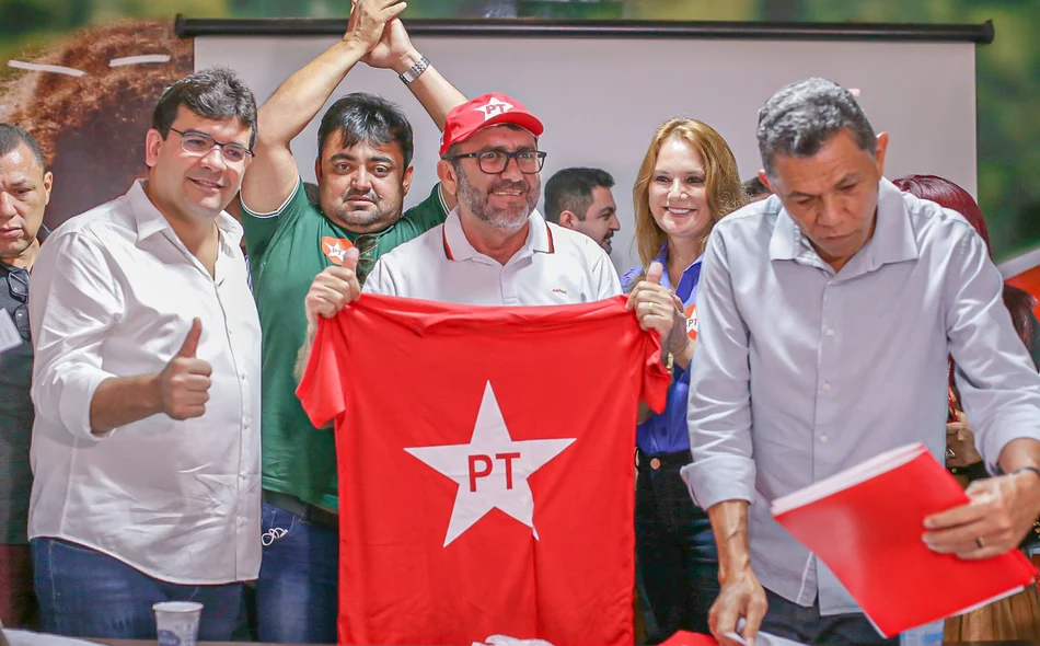 Vice-prefeito de Alegrete Manoel de Zé Pedro se filia ao PT