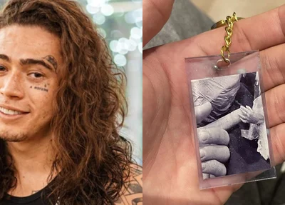 Whindersson exibindo chaveiro em homenagem ao filho