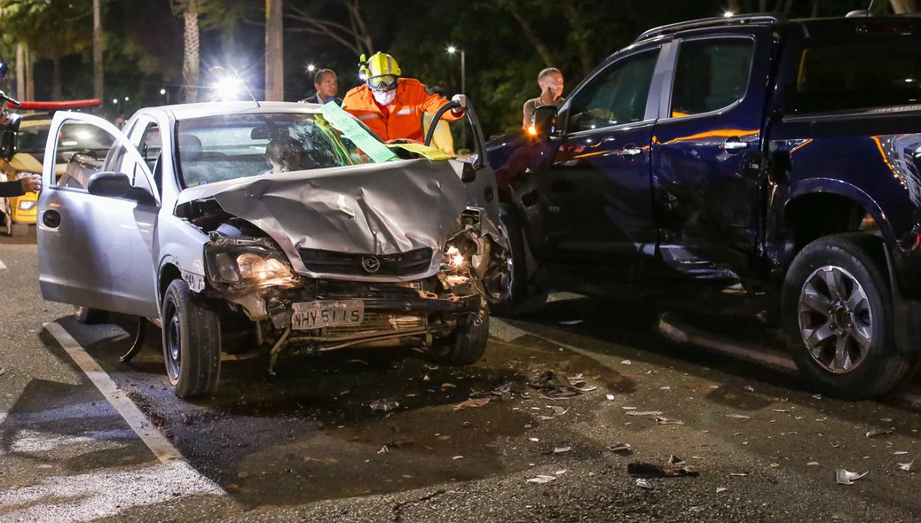 Acidente aconteceu na Avenida Marechal Castelo Branco