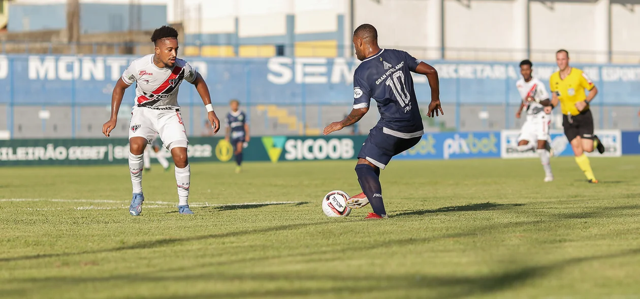 Altos venceu a partida