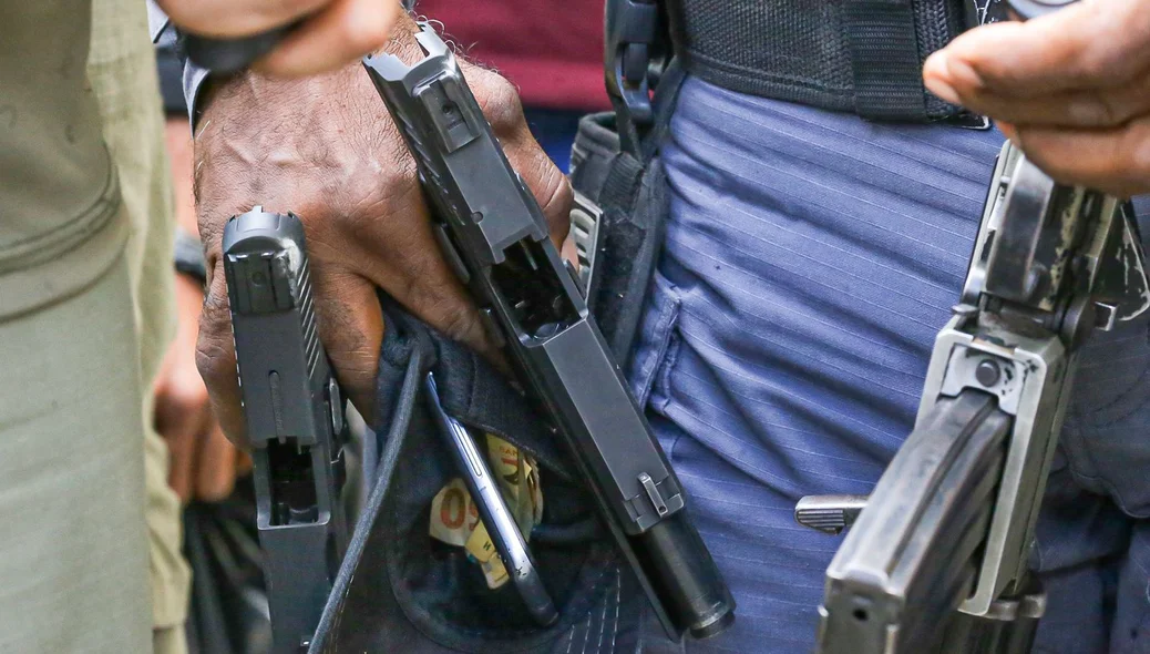 Armas apreendidas durante a prisão