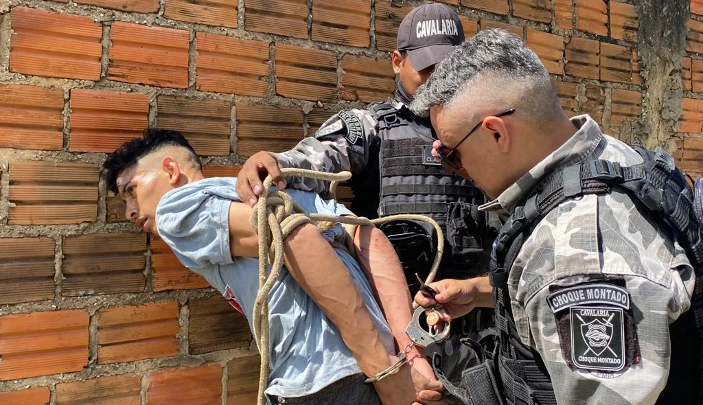 Bandido foi preso em flagrante