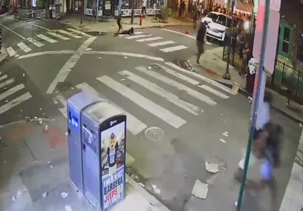 Câmera registrou ataque na Filadélfia