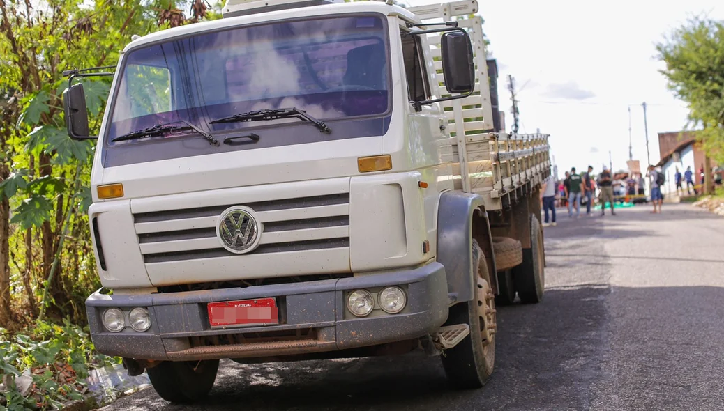 Caminhão que atropelou a vítima