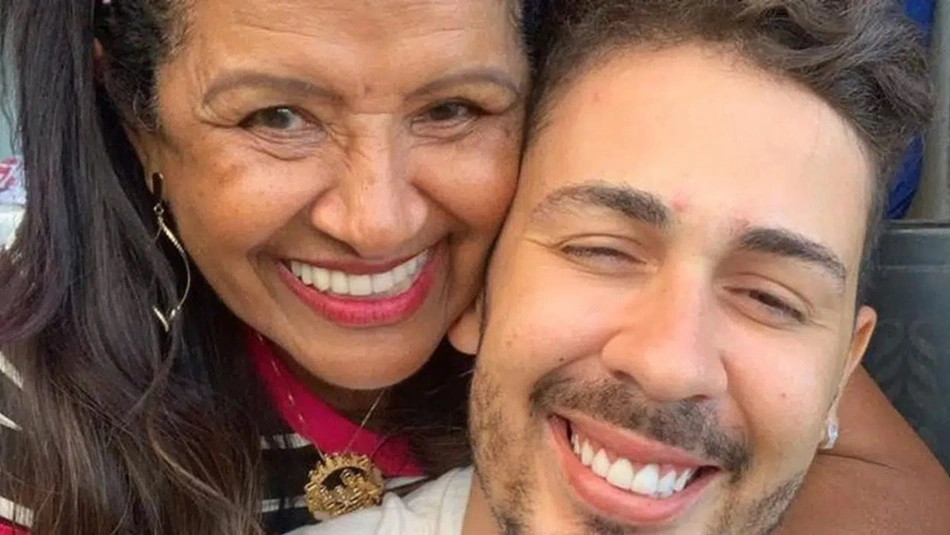 Carlinhos Maia e sua mãe, Maria