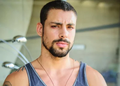 Cauã Reymond