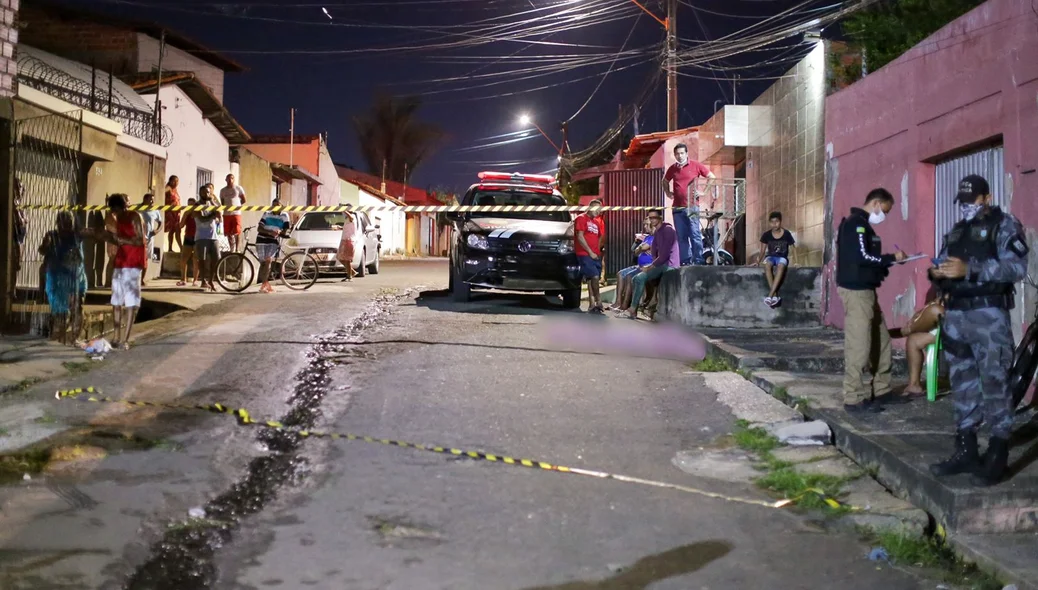 Homicídio na rua Jose de Freitas