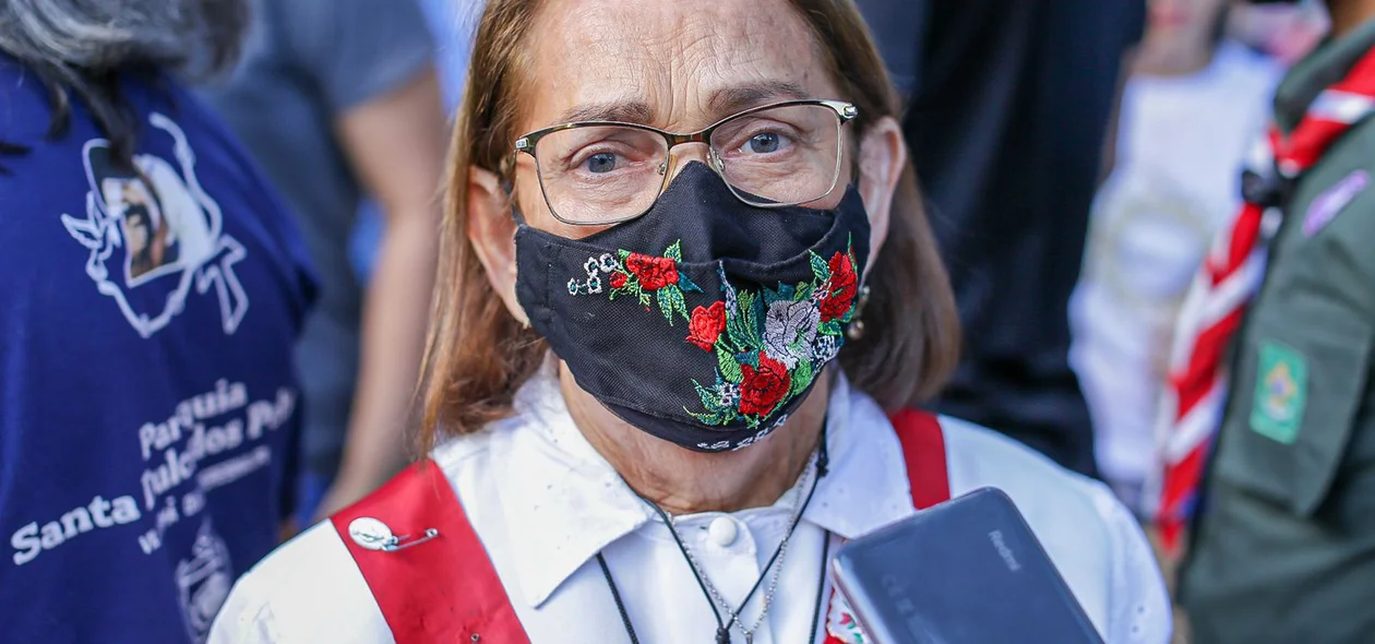 Dona Maria Carnecita Campelo da Fonseca, 72 anos