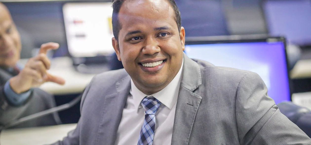 Enzo Samuel