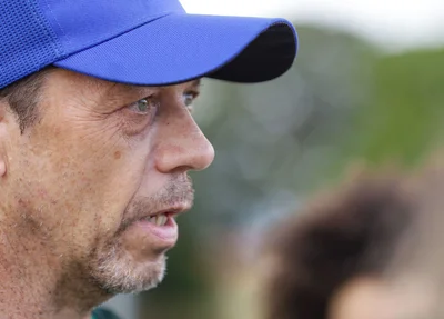 Fernando Tonet, técnico do Altos