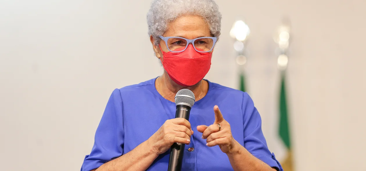 Governadora na solenidade de formatura de agentes de Polícia