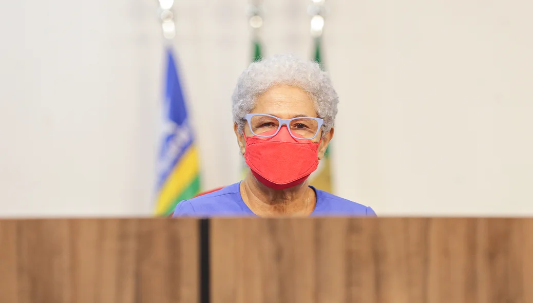 Governadora Regina Sousa