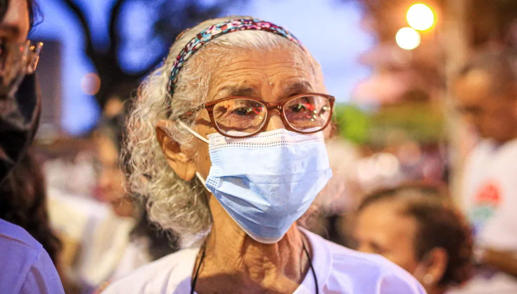 Idosa Maria do Carmo, de 92 anos