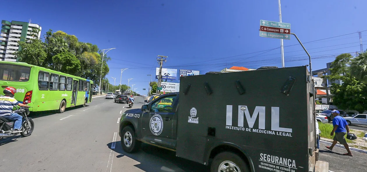 IML removeu o corpo da adolescente