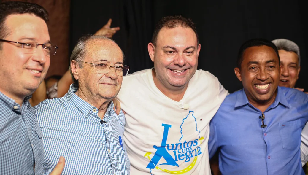 Jeová Alencar ao lado de Joel e Sílvio Mendes