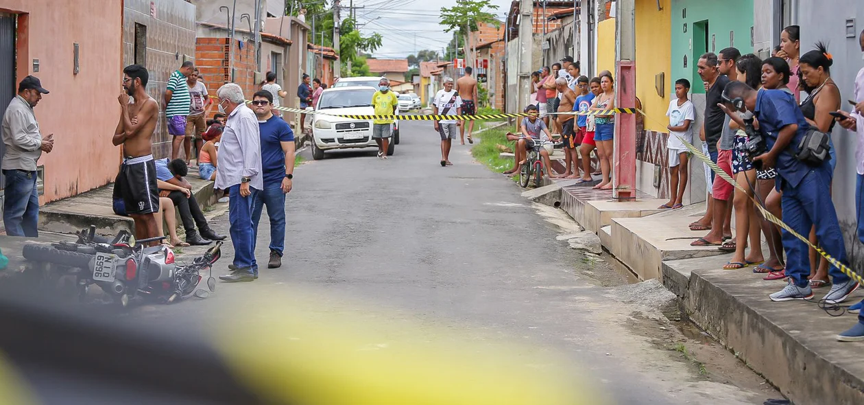 Jovem de 27 anos é executado a tiros