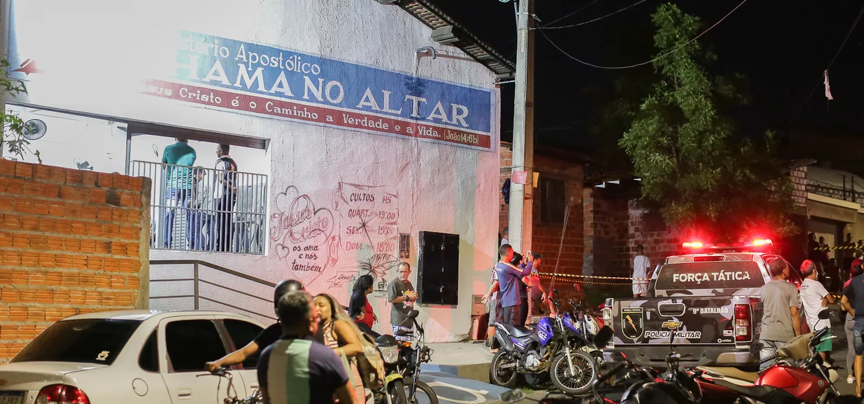 Jovem é executado ao lado de igreja