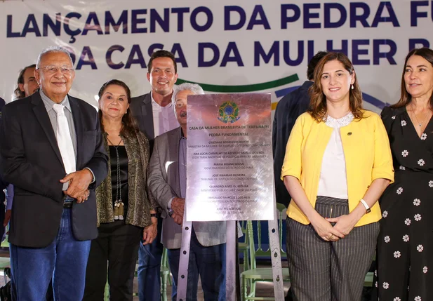 Lançamento da obra da Casa da Mulher