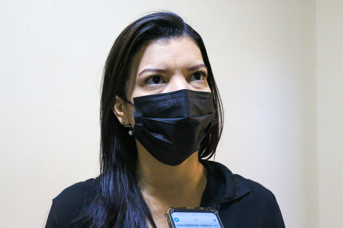 Luana Barroso, Secretaria adjunta e Advogada