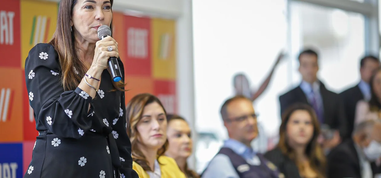 Margaret Coelho durante seu pronunciamento