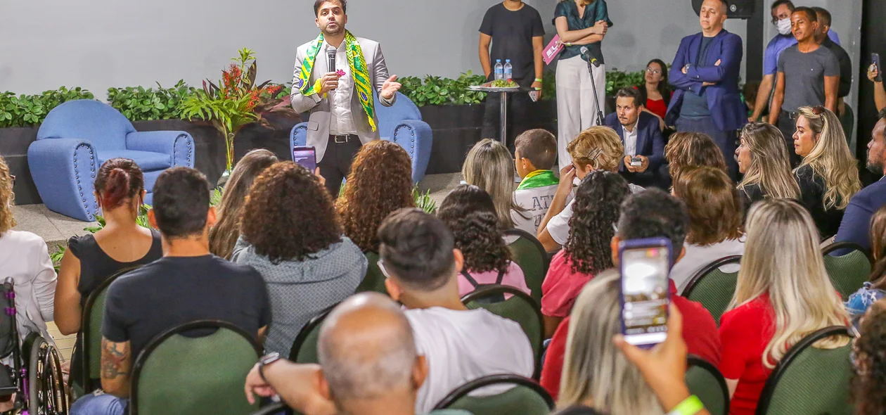 O evento aconteceu no Hotel Blue Tree