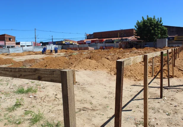 Obras no Mercado do Renascença II