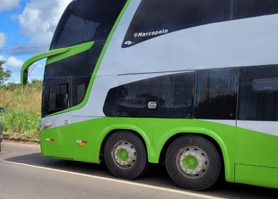 Ônibus que transportava a droga