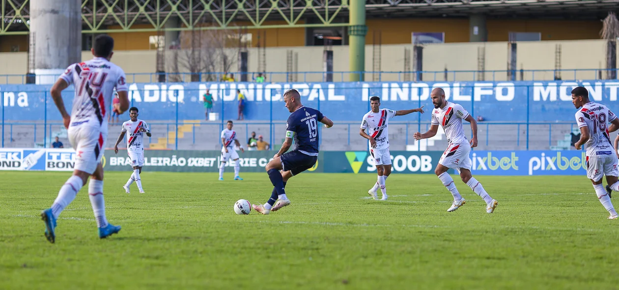 Partida aconteceu no Lindolfo Monteiro