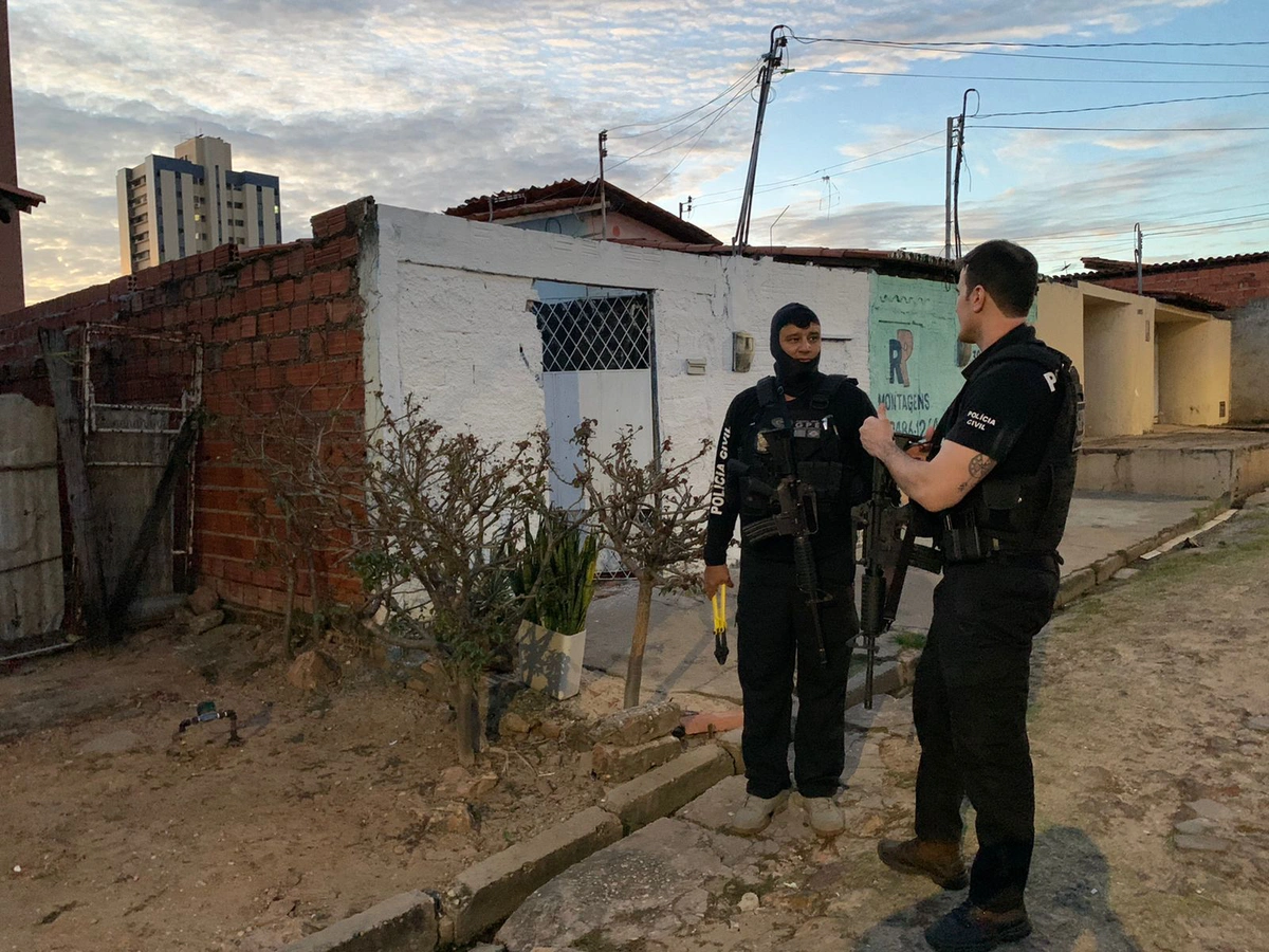 Polícia deflagra Operação Captura Integrada e cumpre mandados em Teresina