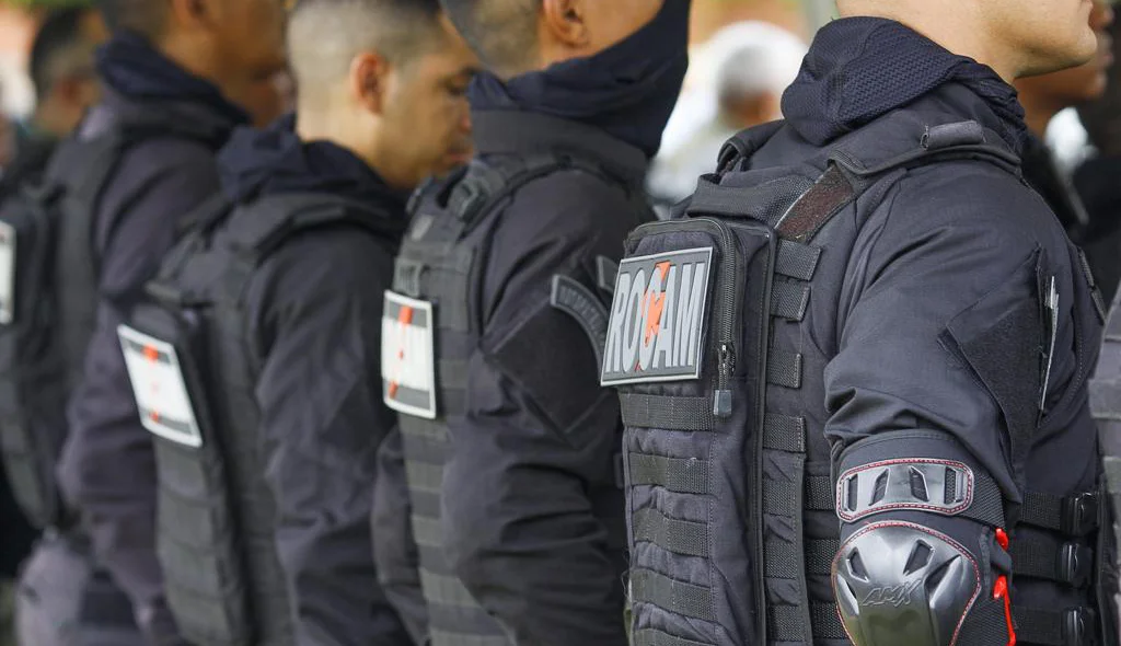 Policiais da Rocam