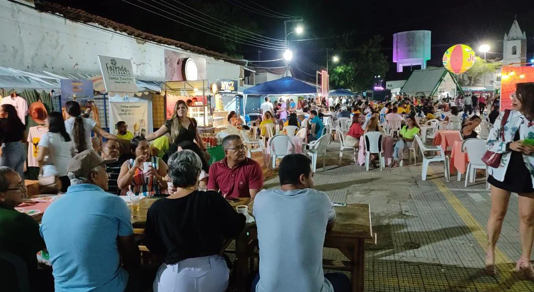 Praça de alimentação