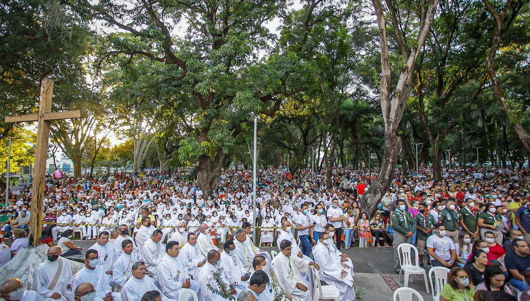 Praça estava lotada